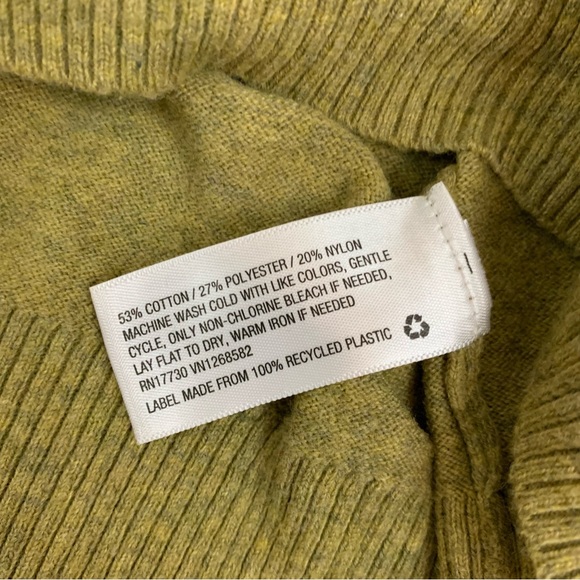 ✨5 FOR $25✨  A New Day green lightweight body sweater crew neck - Picture 6 of 6